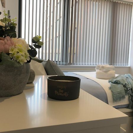 Boutique Collection In Reading By Creatick Apartment Luaran gambar