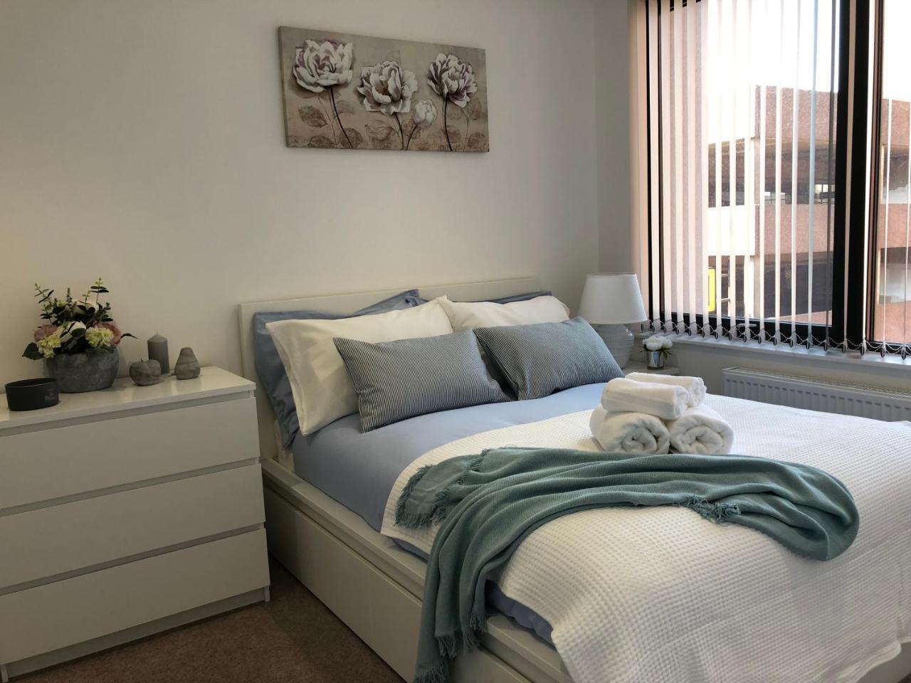 Boutique Collection In Reading By Creatick Apartment Luaran gambar