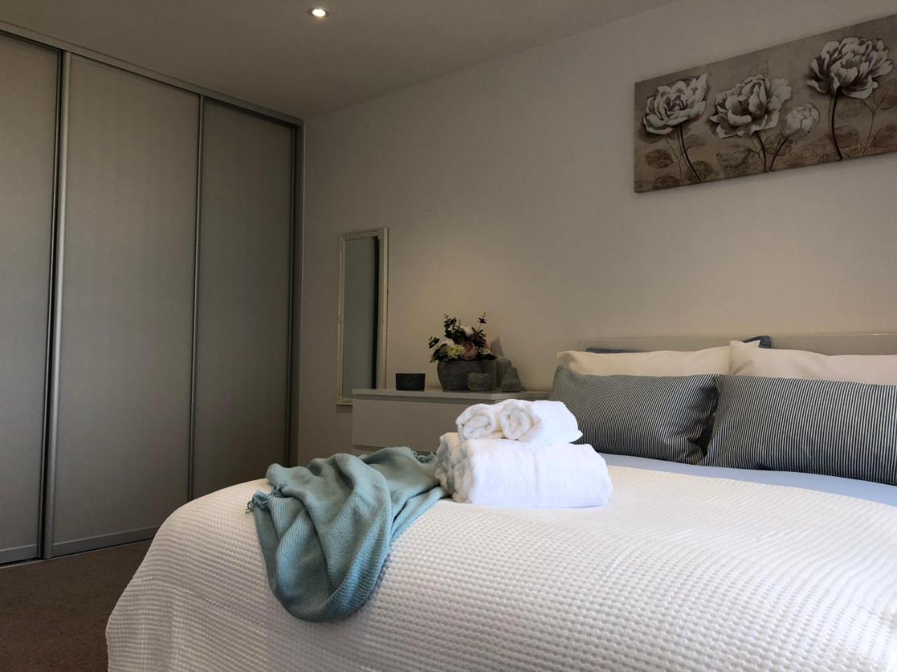 Boutique Collection In Reading By Creatick Apartment Luaran gambar