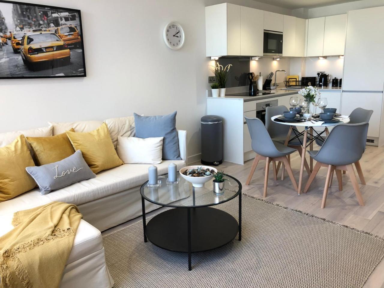 Boutique Collection In Reading By Creatick Apartment Luaran gambar