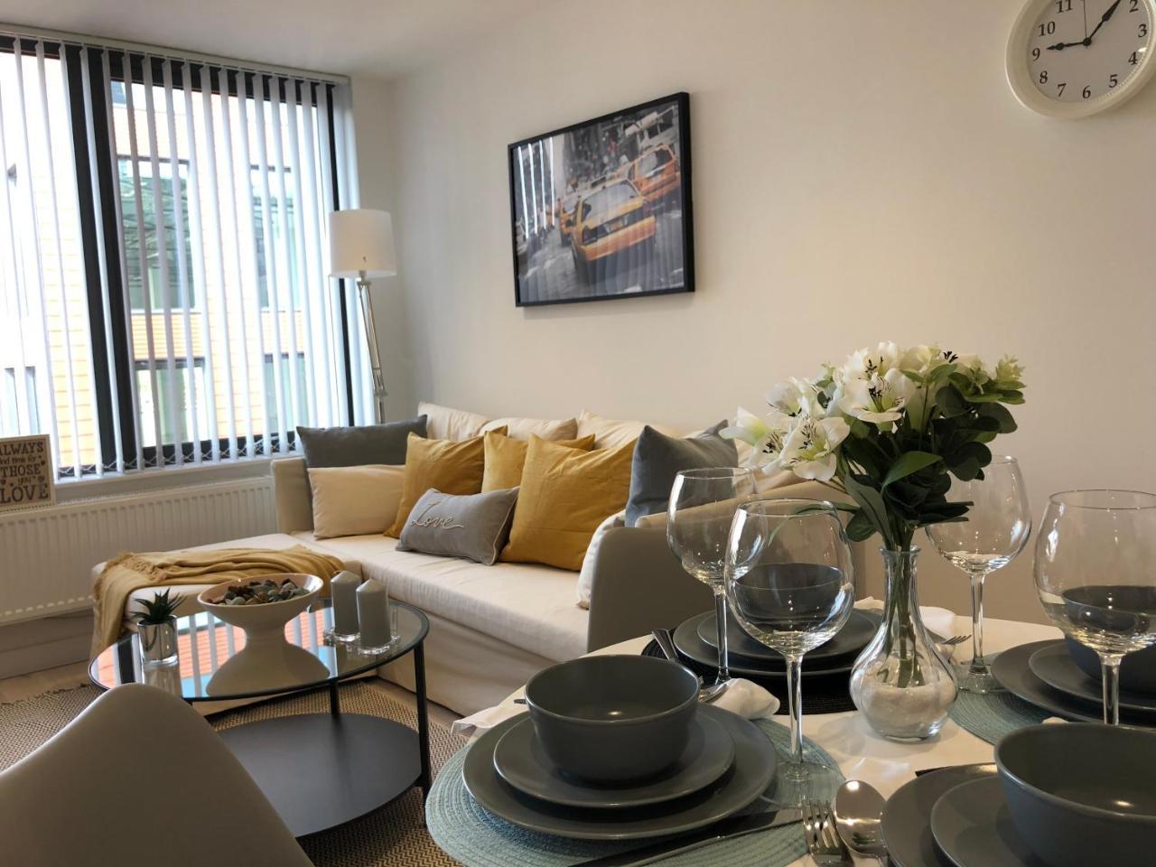 Boutique Collection In Reading By Creatick Apartment Luaran gambar