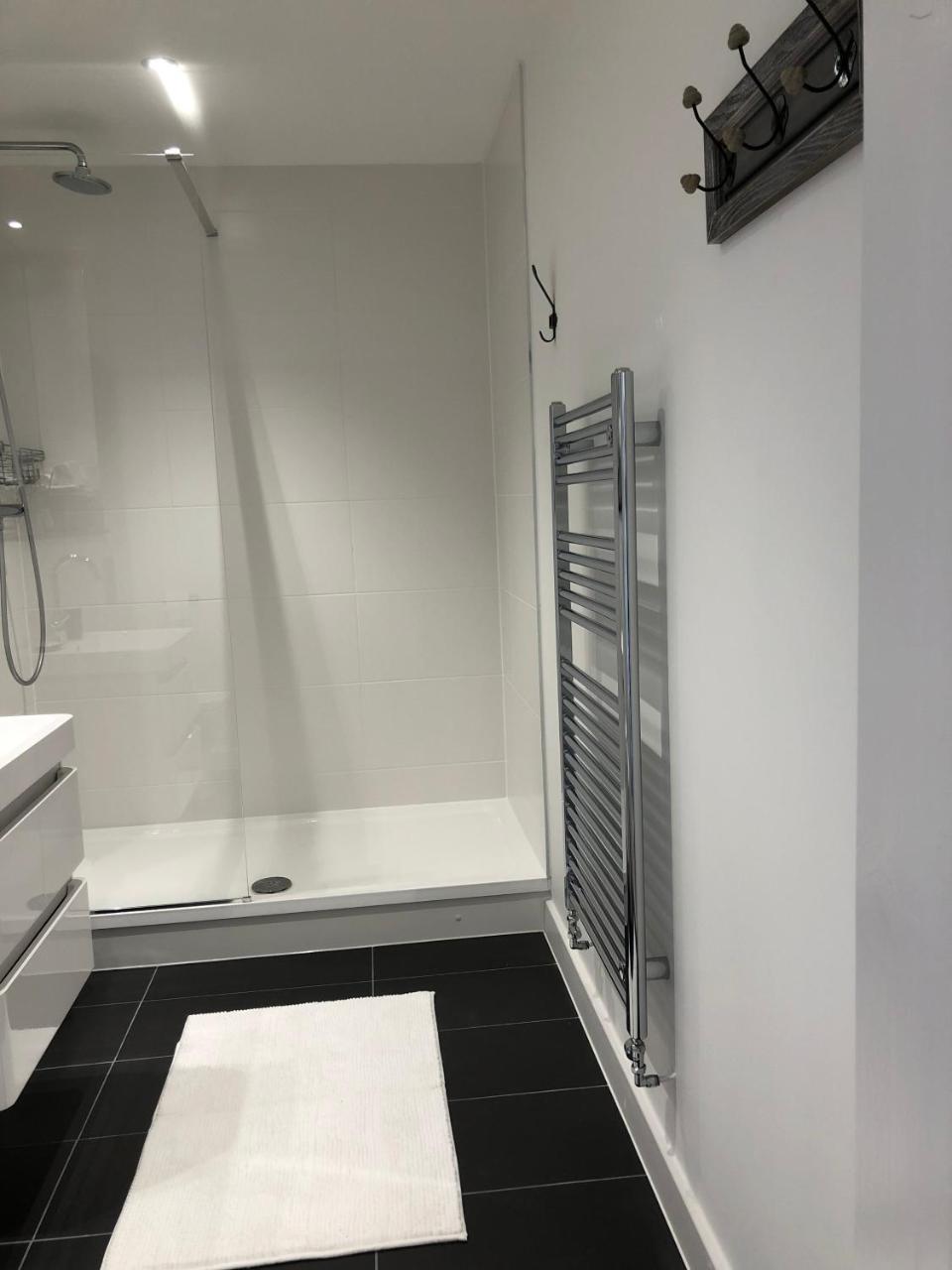 Boutique Collection In Reading By Creatick Apartment Luaran gambar